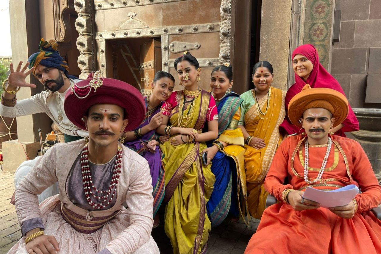 Zee TV’s Kashibai Bajirao Ballal is all set to bid adieu; Aishwarya Narkar, Riya Sharma and Rohit Chandel express gratitude to their fans!